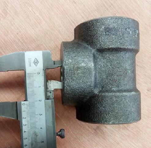 Forged-socket-weld-tee