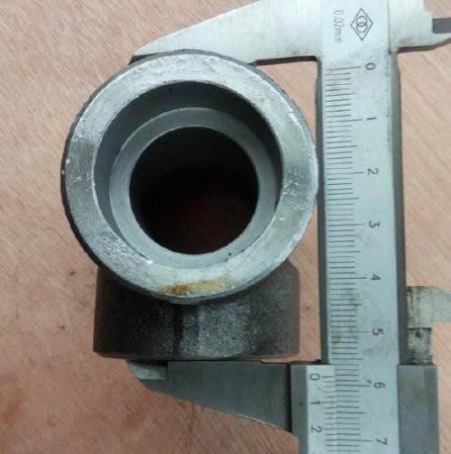 Forged-socket-weld-tee-2