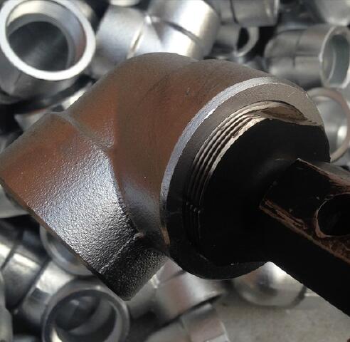forged-threaded-90-elbow